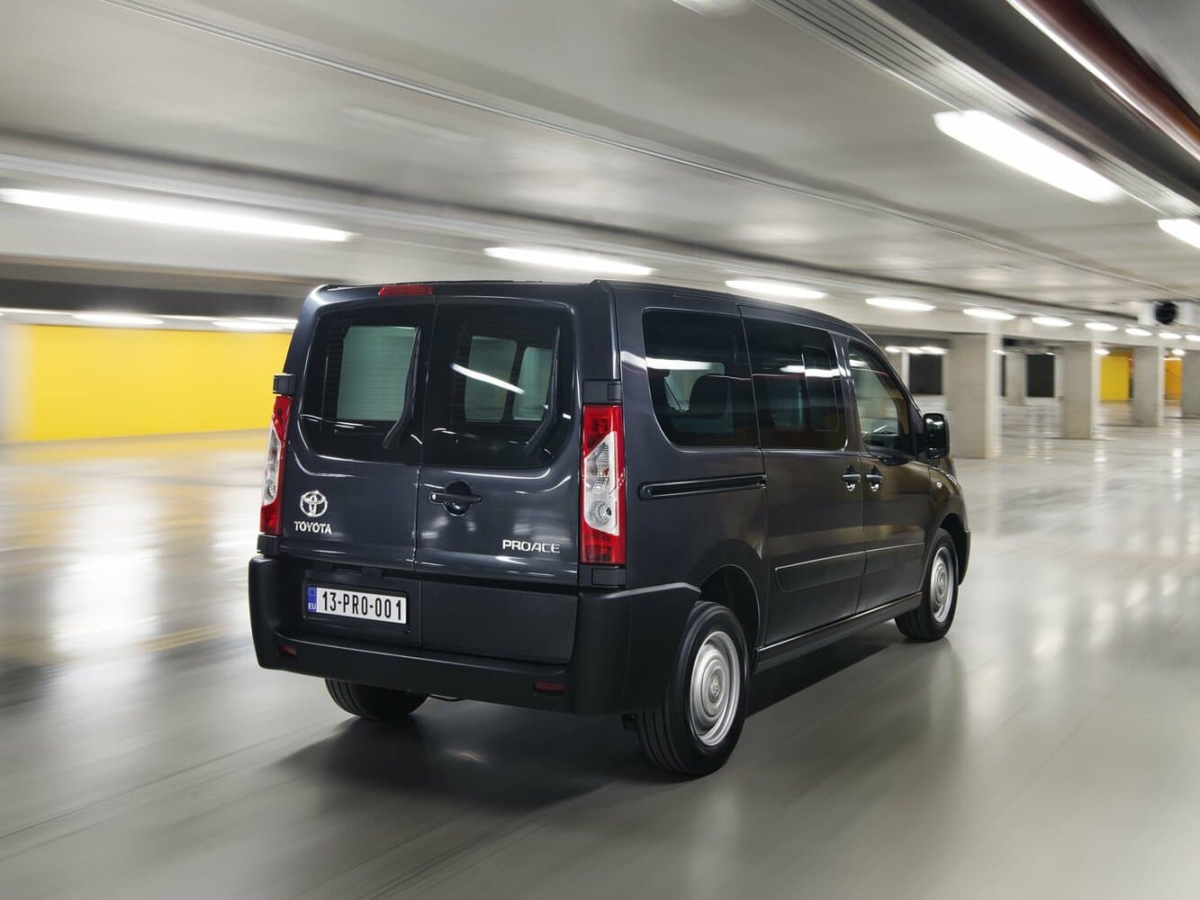 Toyota ProAce I Минивэн, фото 4