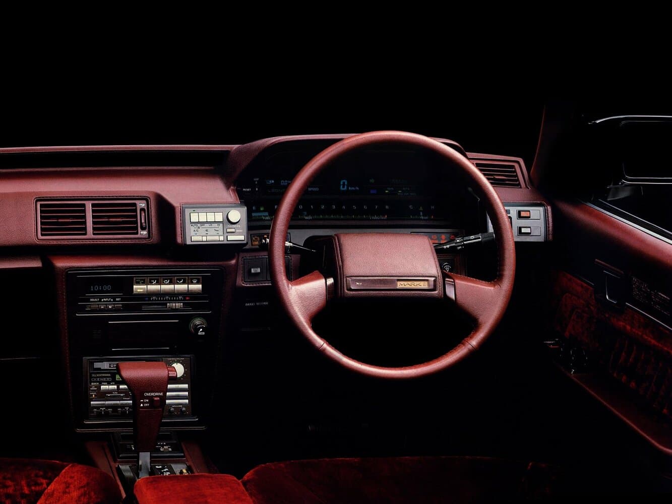Toyota Mark II V (X70) Седан, фото 3