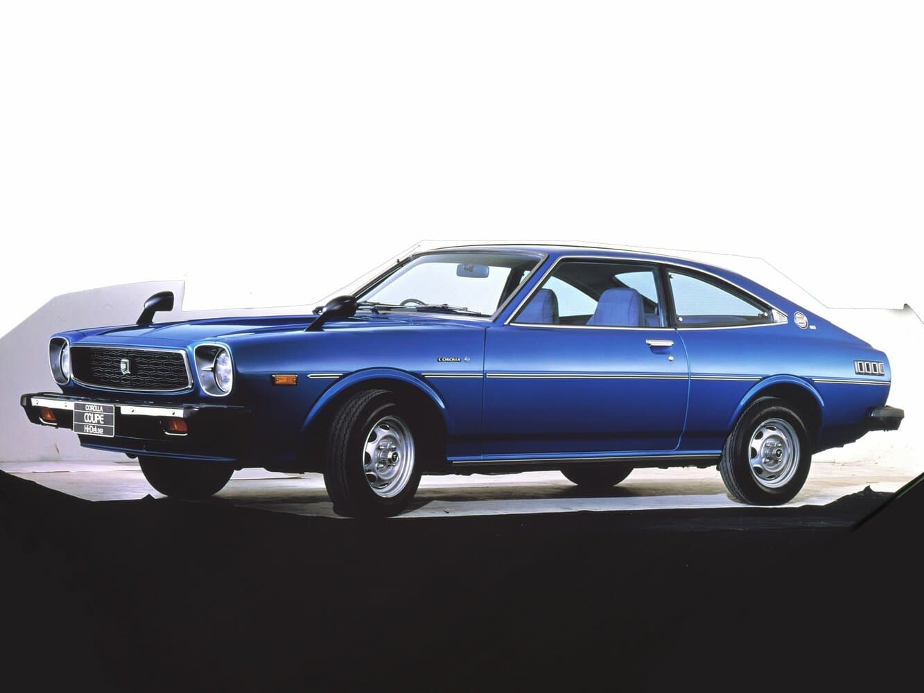Toyota Corolla III (E30, E40, E50, E60) Купе