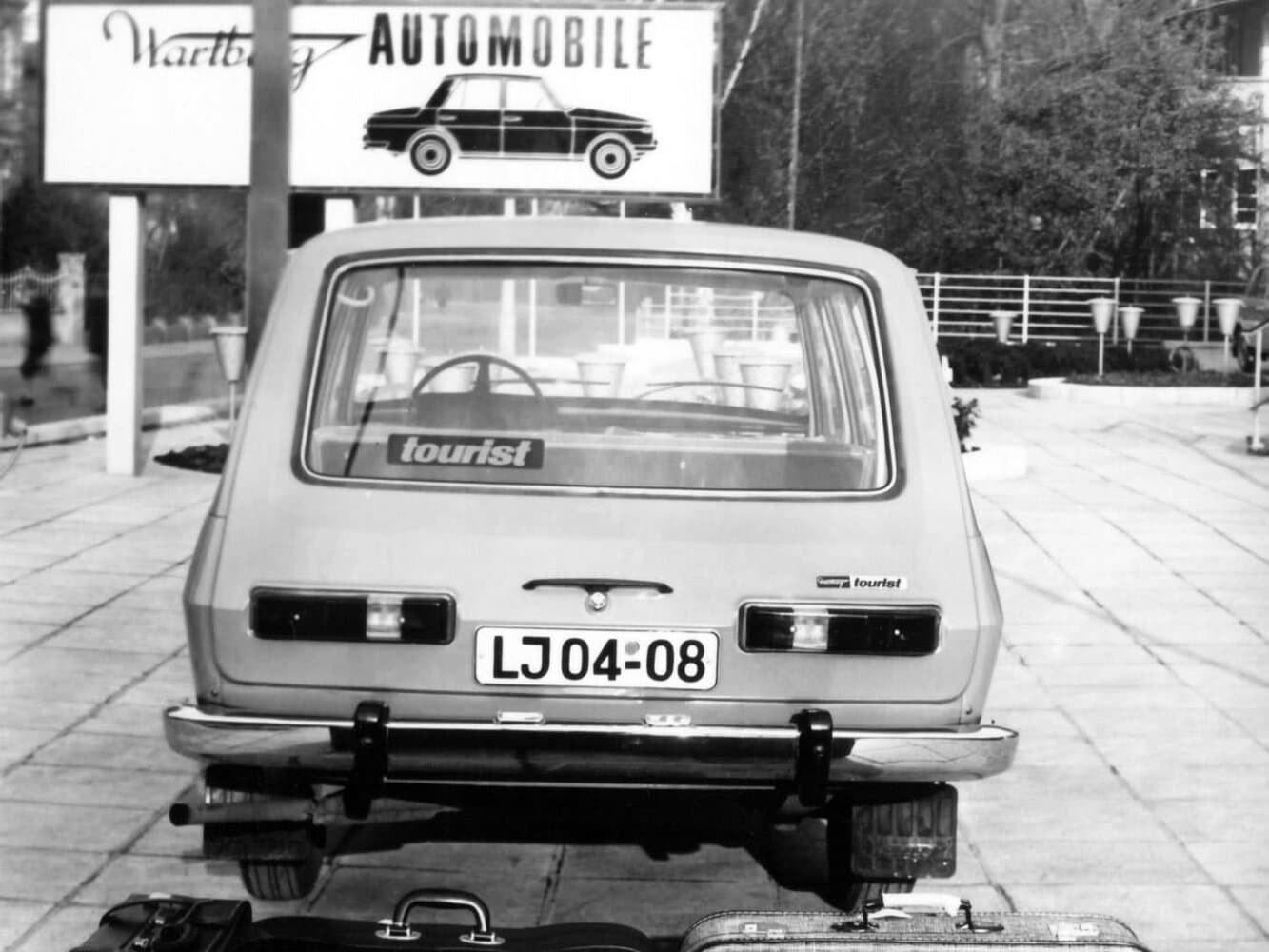 Wartburg 353  Универсал 5 дв., фото 3