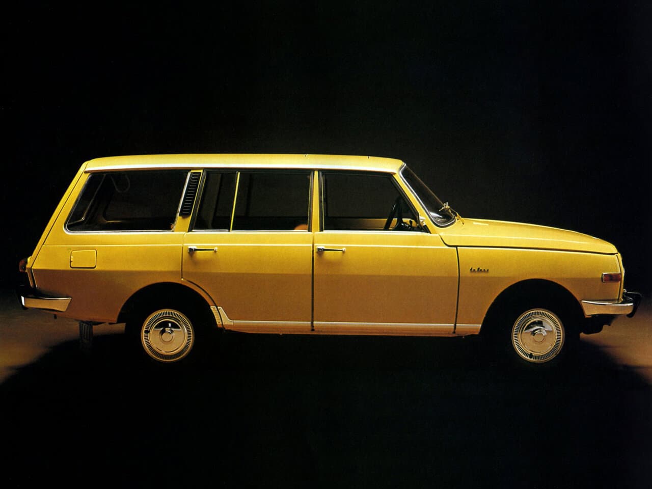Wartburg 353  Универсал 5 дв., фото 2