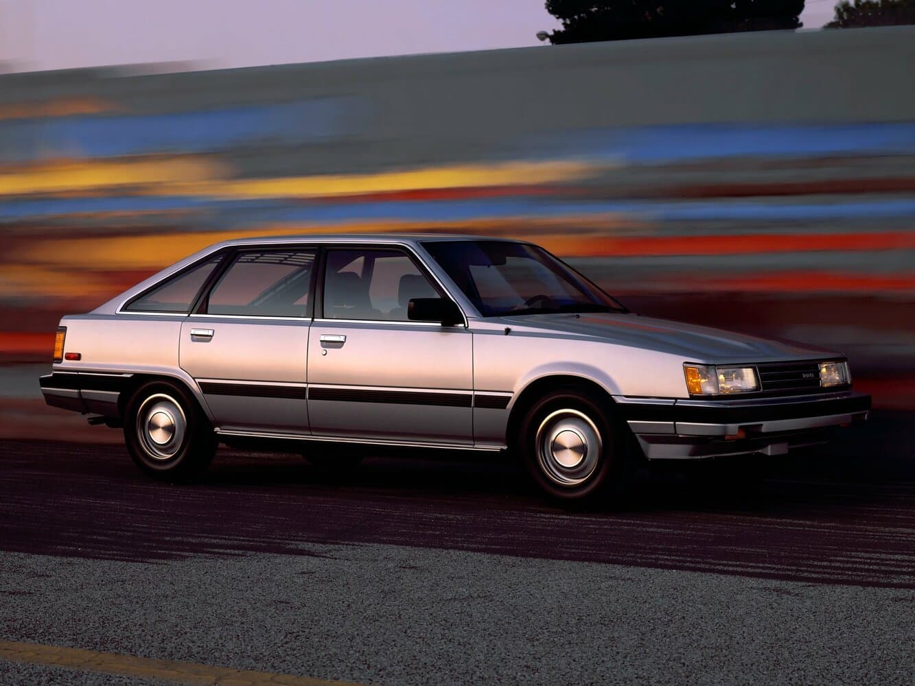 Toyota Camry I (V10) Лифтбек