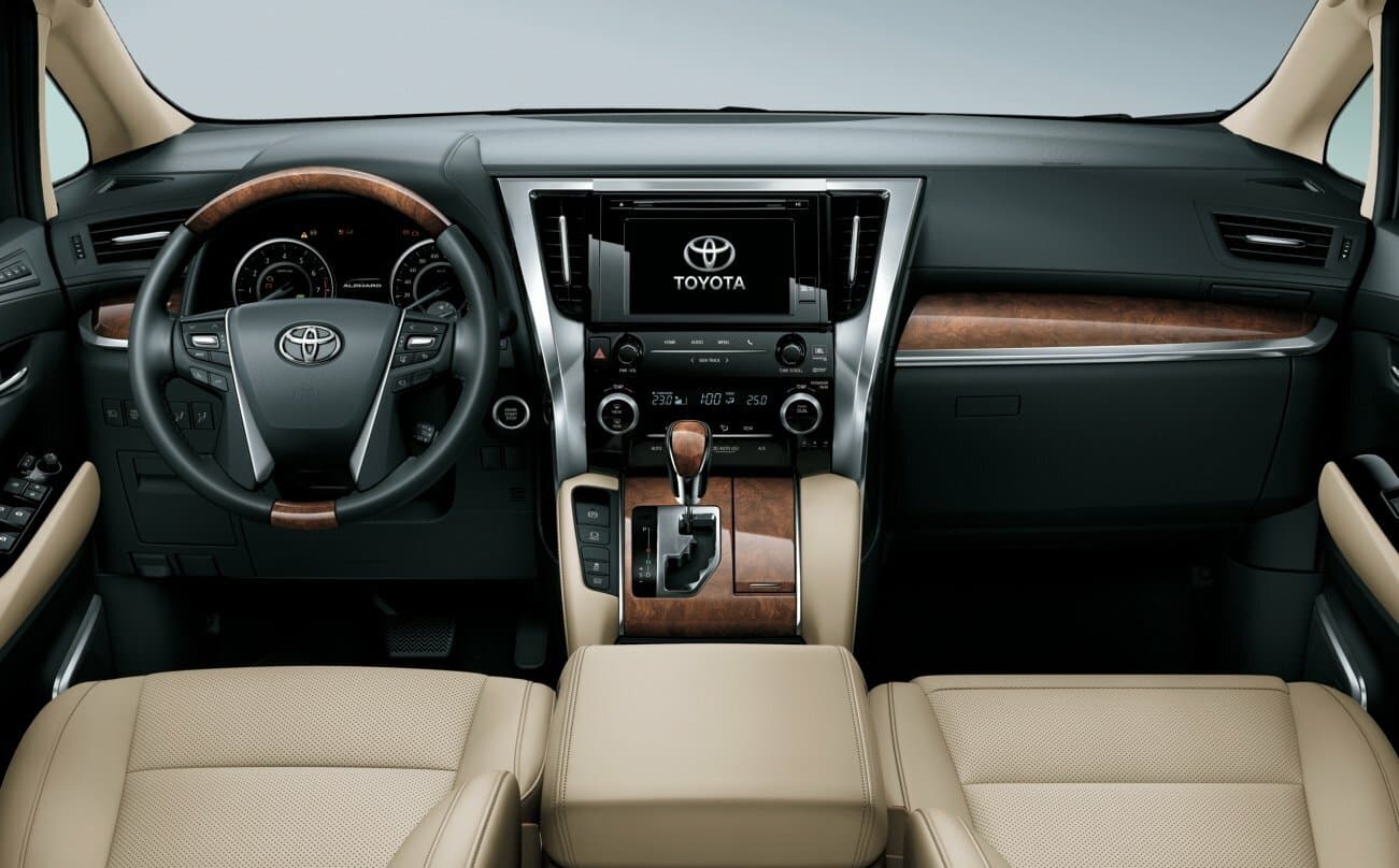 Toyota Alphard III Минивэн, фото 6