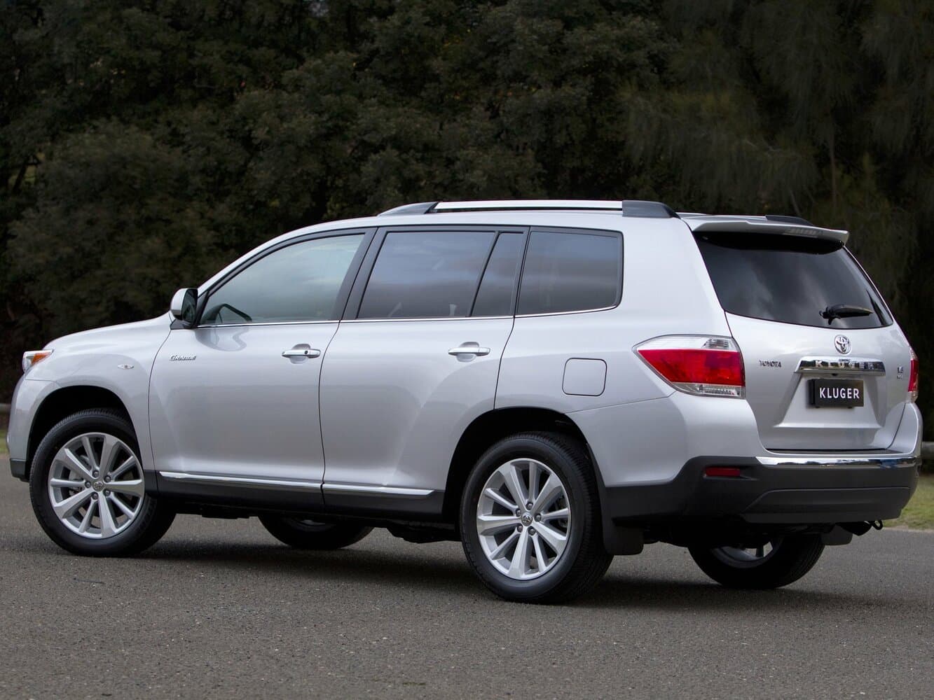 Toyota Kluger II (XU40) Рестайлинг Внедорожник 5 дв., фото 2