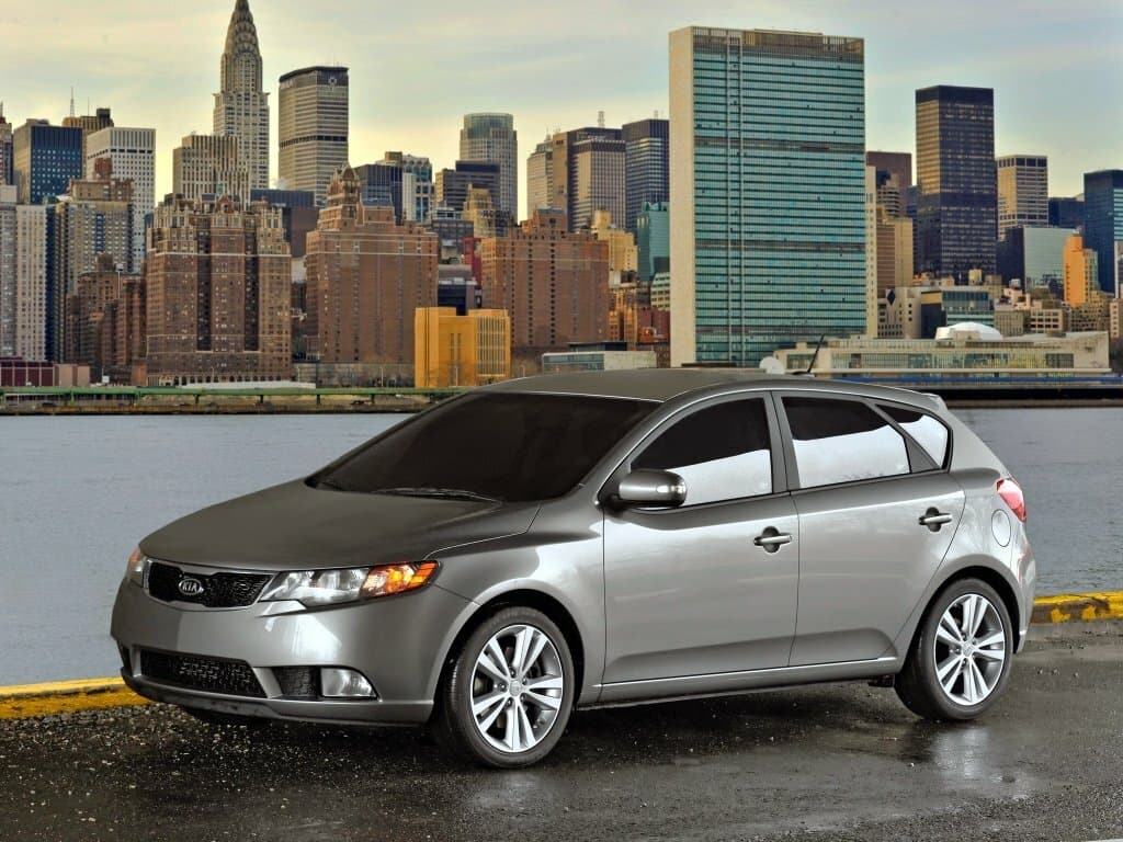 Kia Forte I Хэтчбек 5 дв.