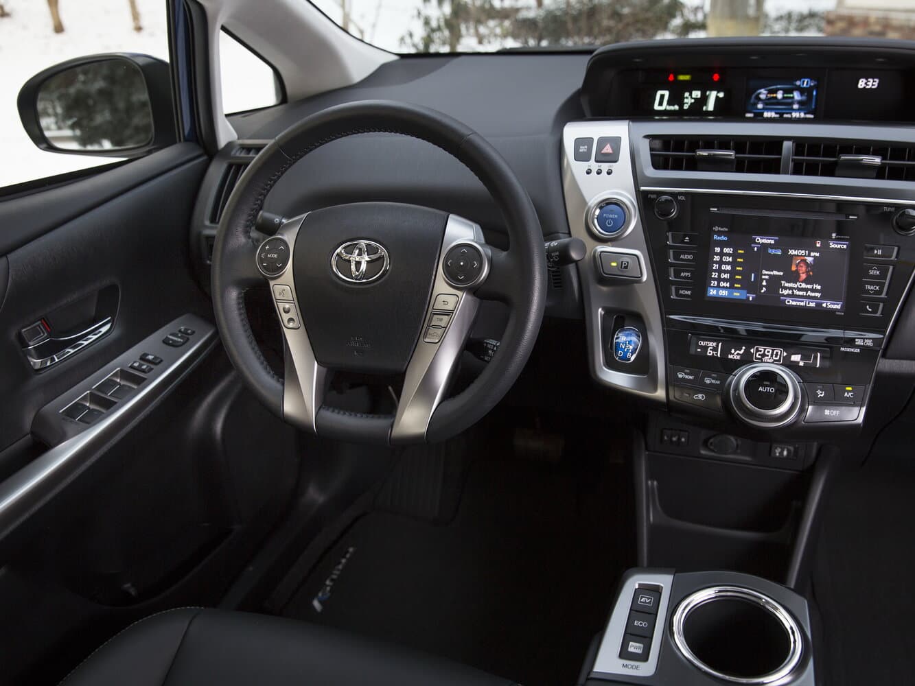 Toyota Prius v (+) I Рестайлинг (ZVW40/41) Универсал 5 дв., фото 7