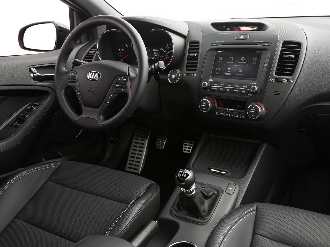Kia Forte II Купе, фото 5