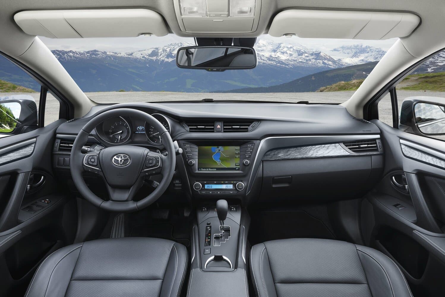 Toyota Avensis III Рестайлинг 2 Седан, фото 6