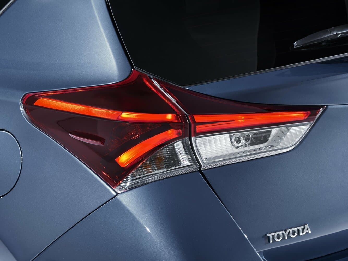 Toyota Auris II Рестайлинг Хэтчбек 5 дв., фото 13