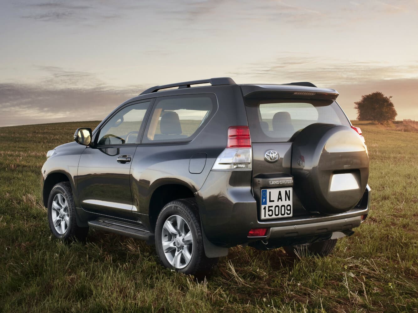 Toyota Land Cruiser Prado 150 Series Внедорожник 3 дв., фото 3