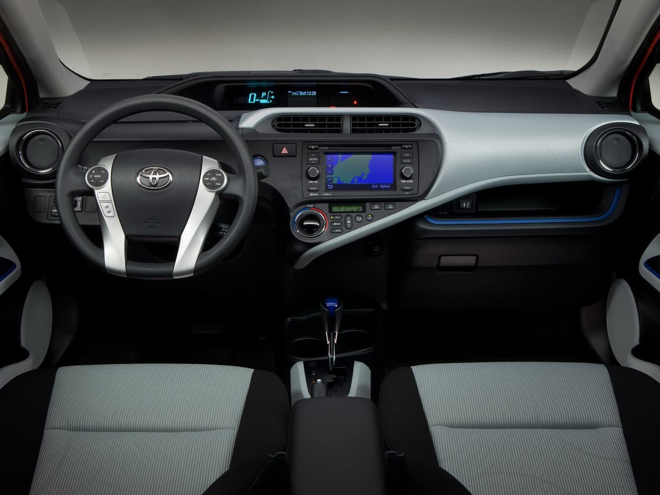 Toyota Prius c I Хэтчбек 5 дв., фото 6