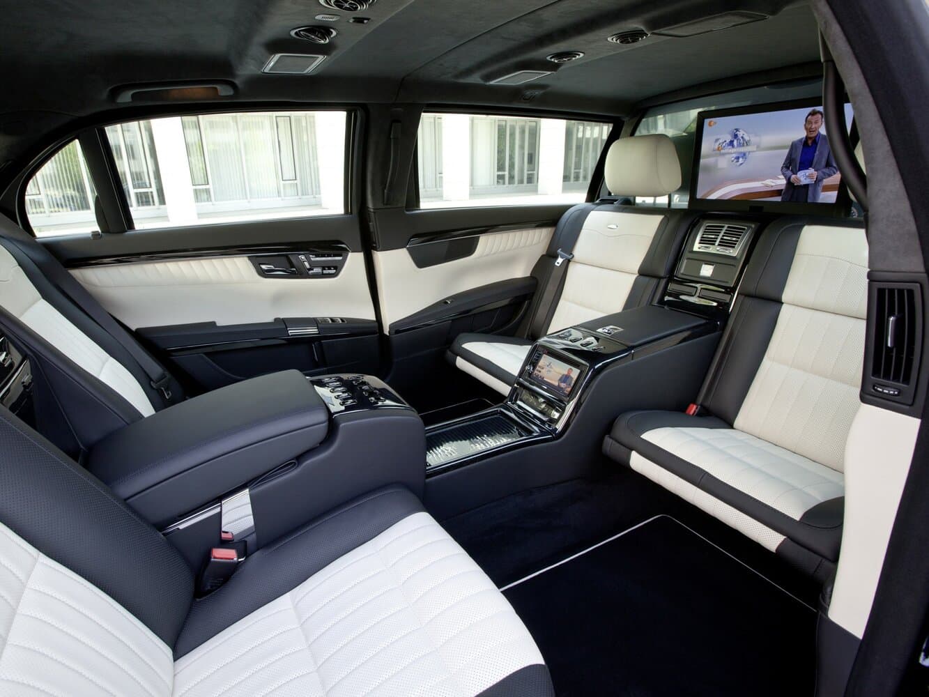 Mercedes-Benz S-Class V (W221) Рестайлинг Лимузин Pullman, фото 7