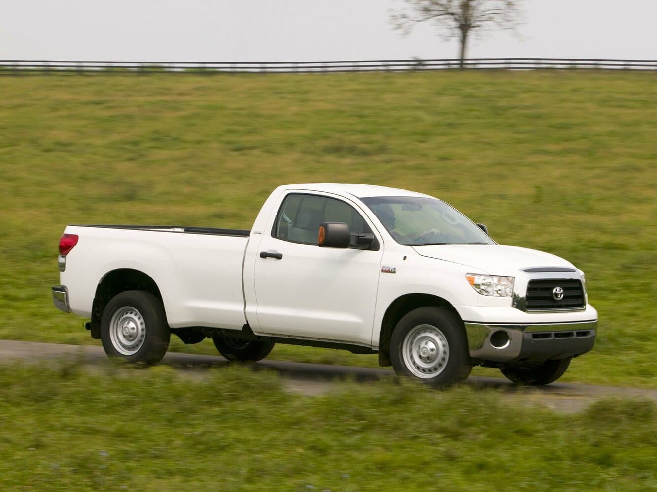 Toyota Tundra II Пикап Одинарная кабина Regular Cab, фото 2