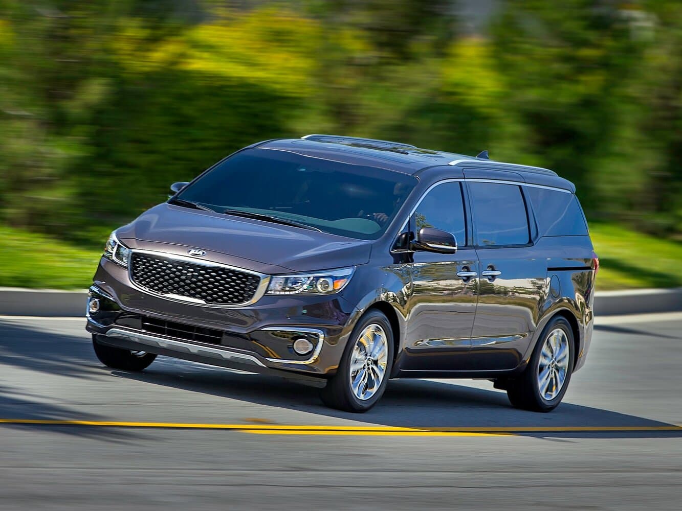 Kia Sedona III