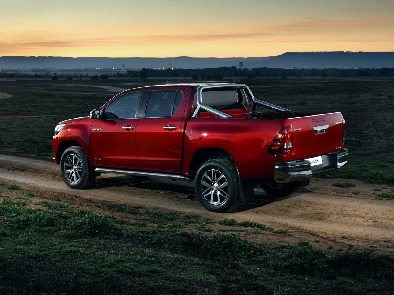 Toyota Hilux VIII Пикап Двойная кабина, фото 5