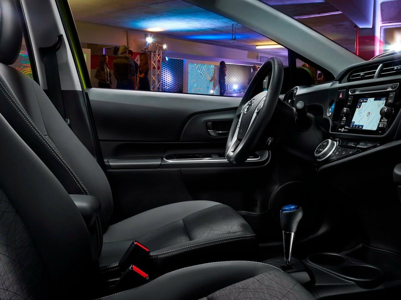Toyota Prius c I Рестайлинг Хэтчбек 5 дв., фото 10