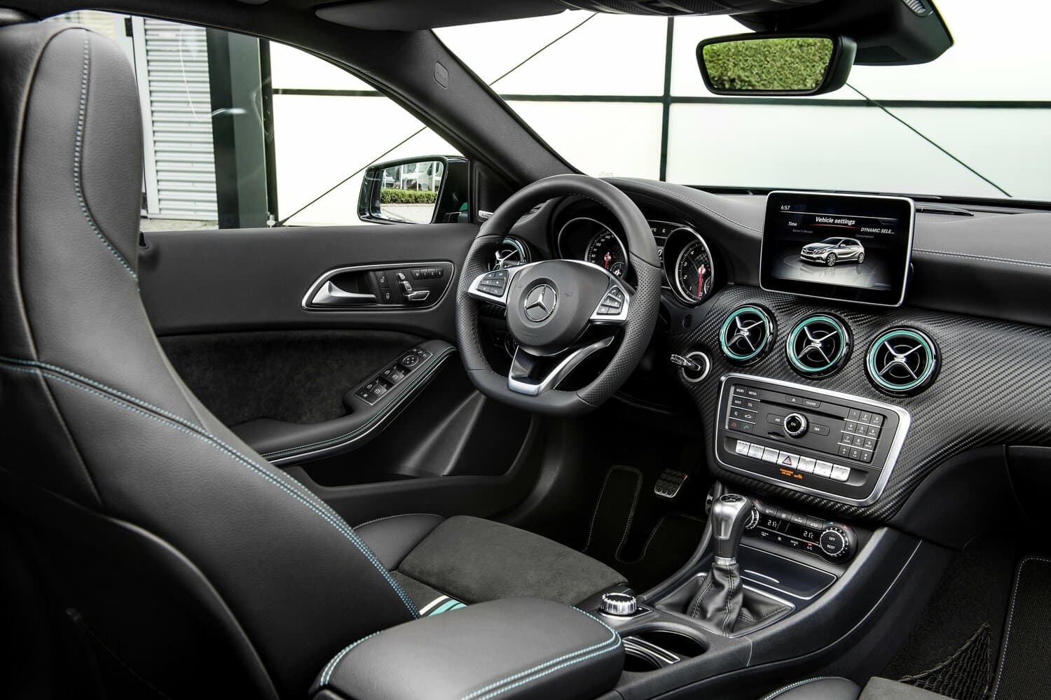 Mercedes-Benz A-Class III (W176) Рестайлинг Хэтчбек 5 дв., фото 6