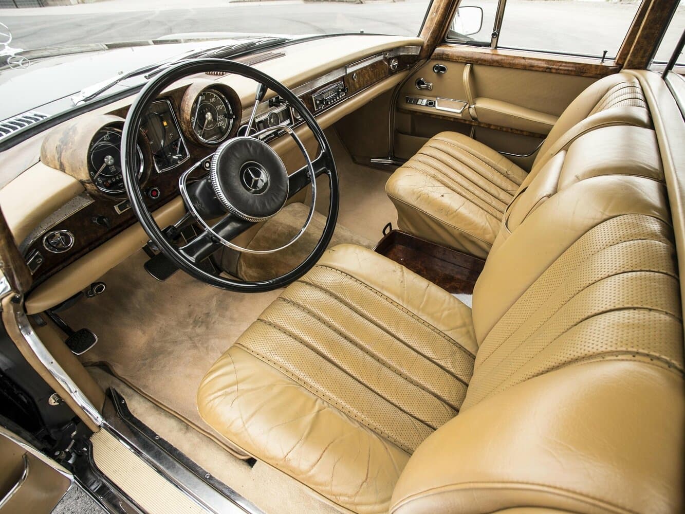 Mercedes-Benz W100  Седан Pullman, фото 10