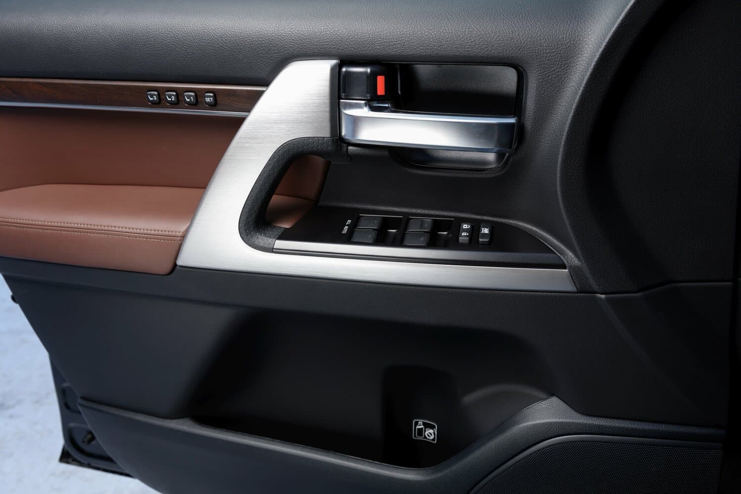 Toyota Land Cruiser 200 Series Рестайлинг 2 Внедорожник 5 дв., фото 8