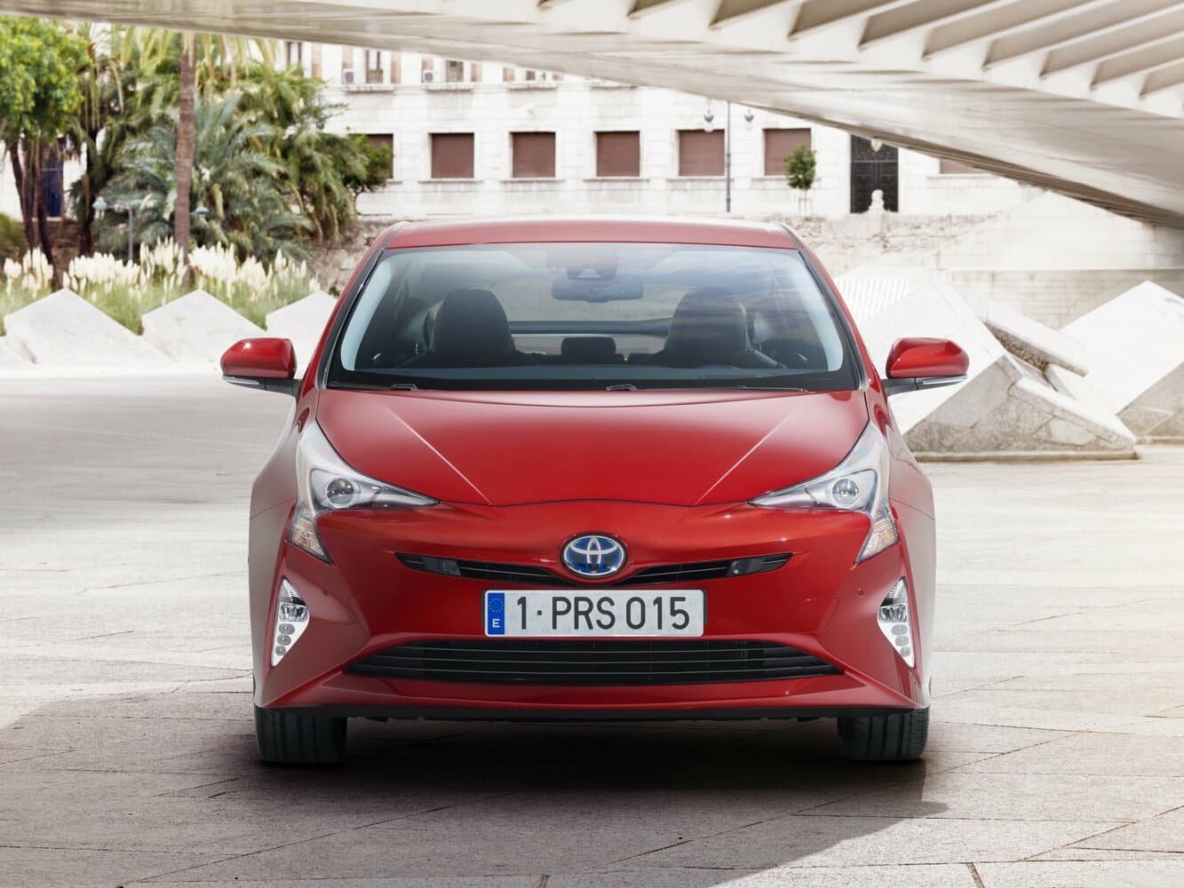 Toyota Prius IV (XW50) Лифтбек, фото 3