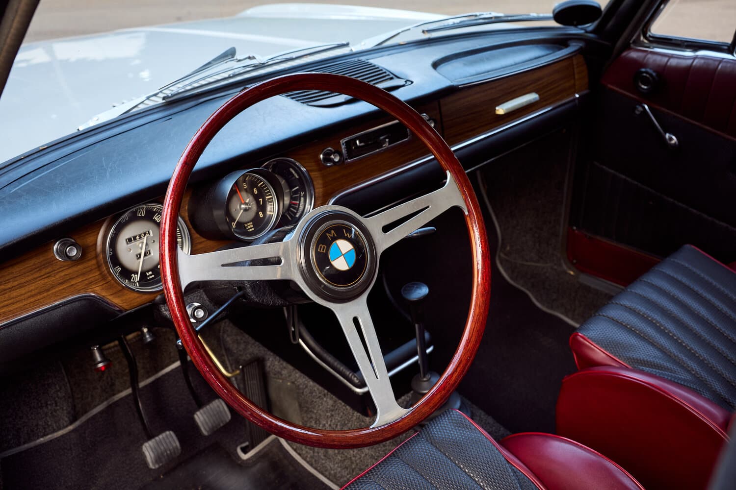 BMW New Class 1800 Седан, фото 7