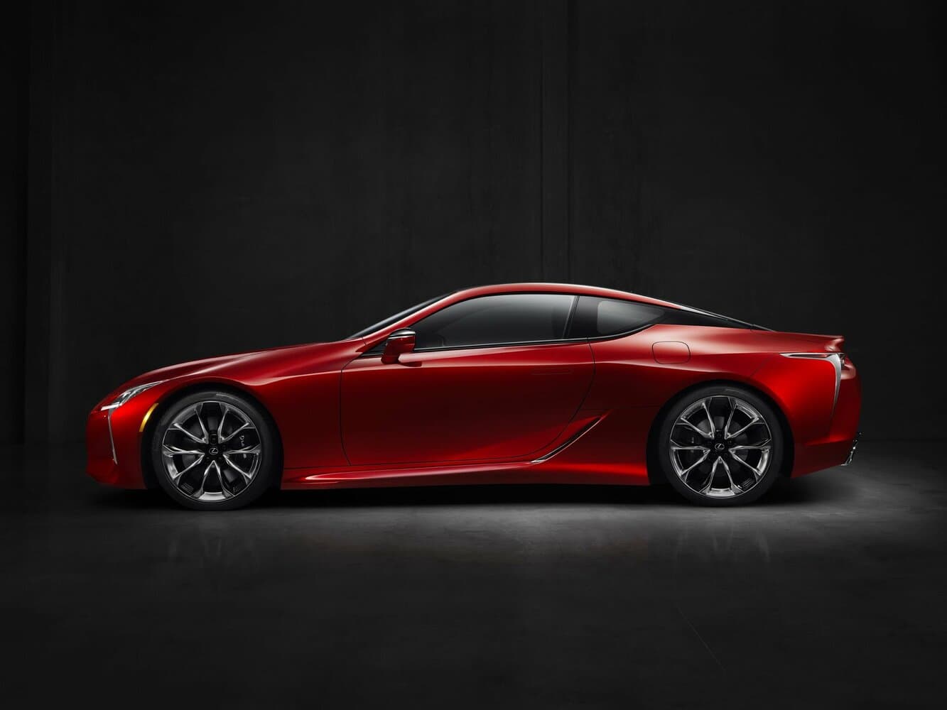 Lexus LC I Купе, фото 2