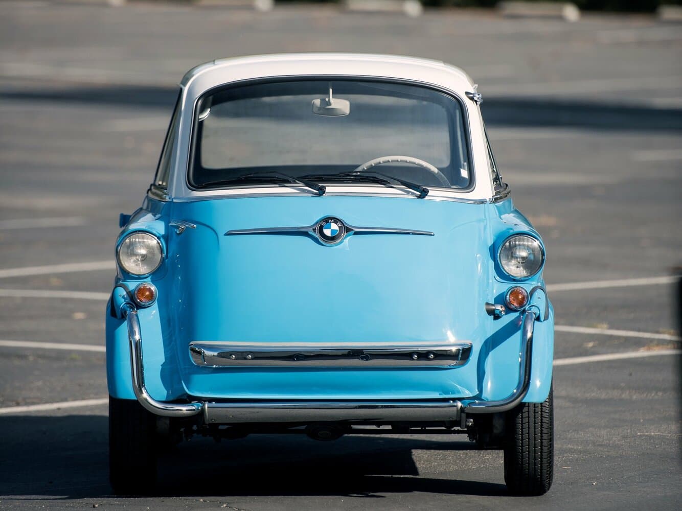 BMW 600  Хэтчбек 3 дв., фото 3