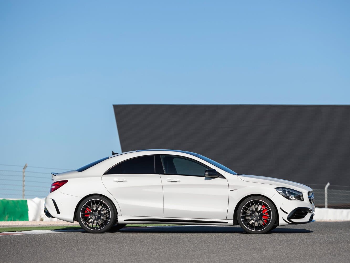 Mercedes-Benz CLA AMG I (C117, X117) Рестайлинг Седан, фото 2