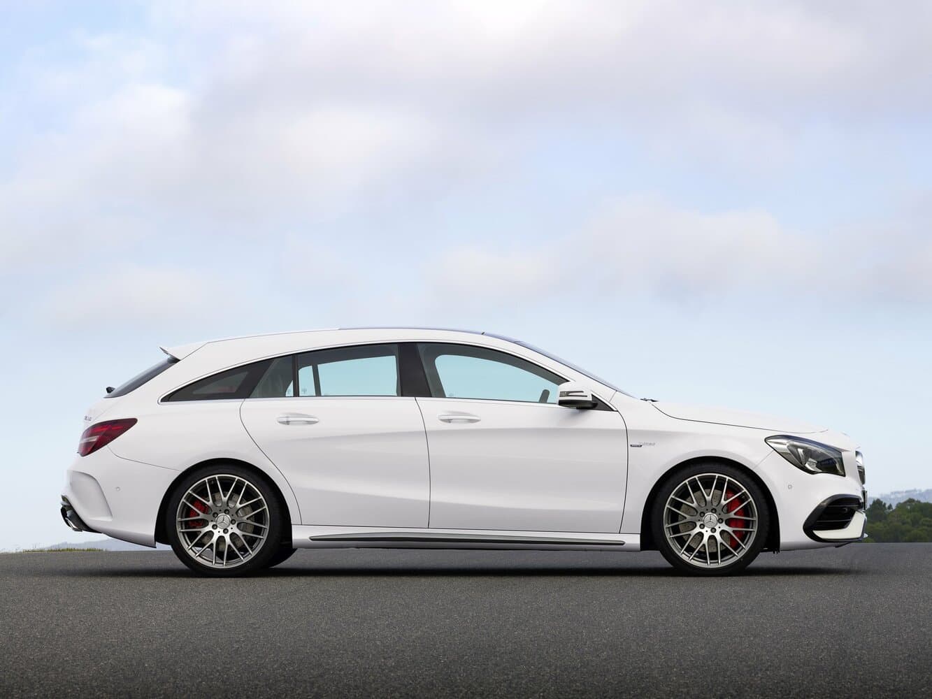Mercedes-Benz CLA AMG I (C117, X117) Рестайлинг Универсал 5 дв., фото 2