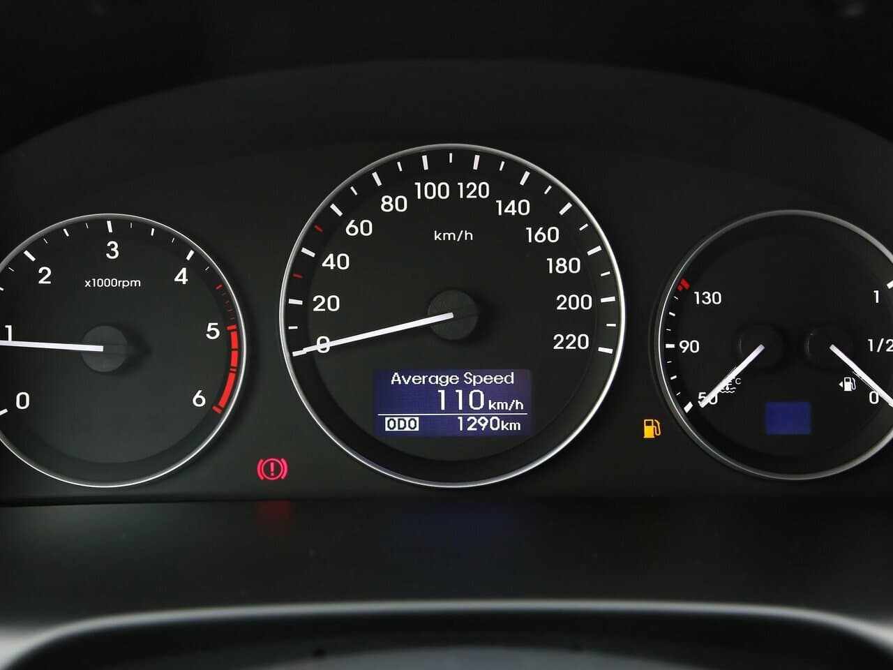 Hyundai H-1 II Рестайлинг Минивэн, фото 6