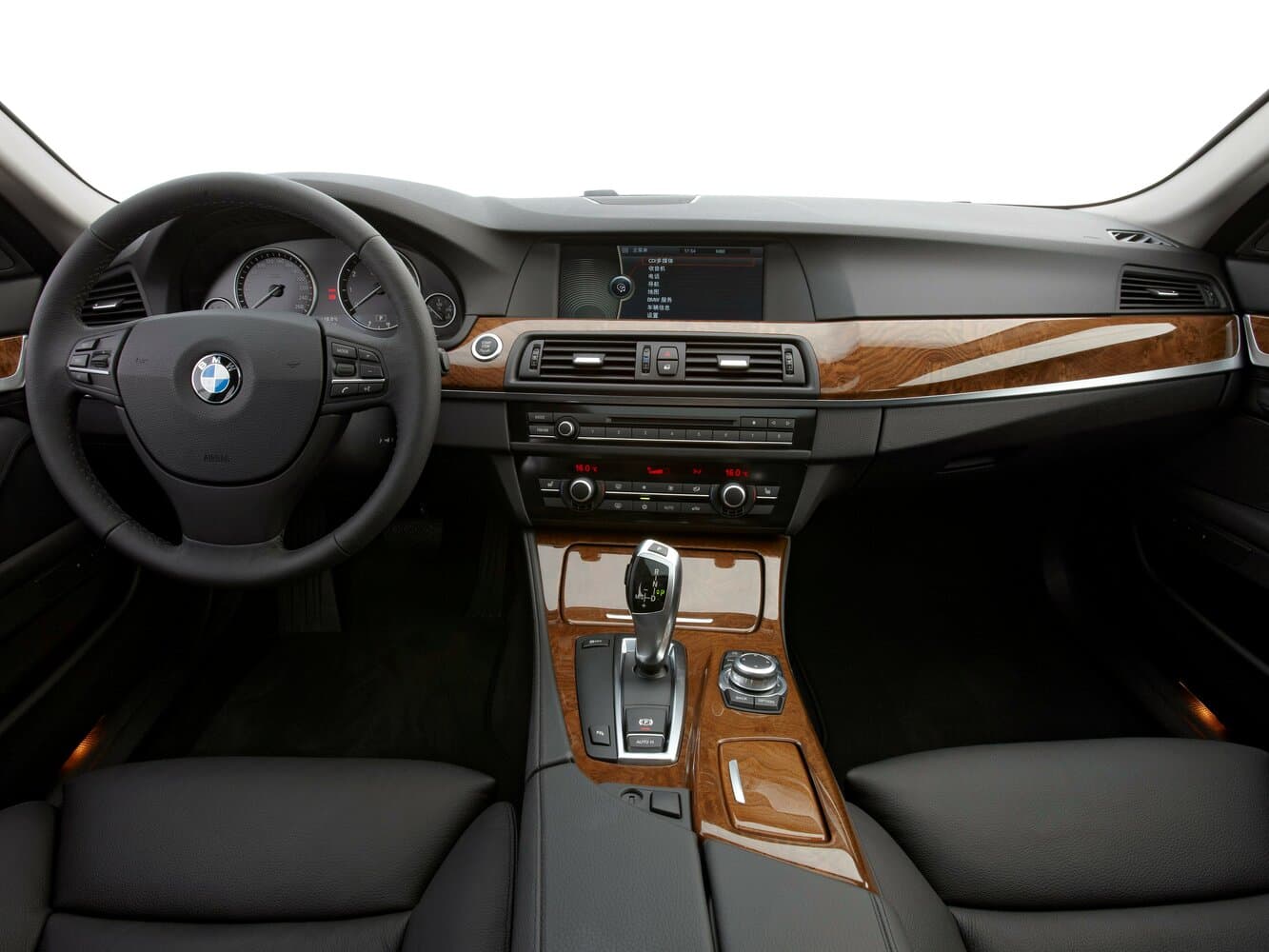 BMW 5 series VI (F10/F11/F07) Седан Long, фото 6