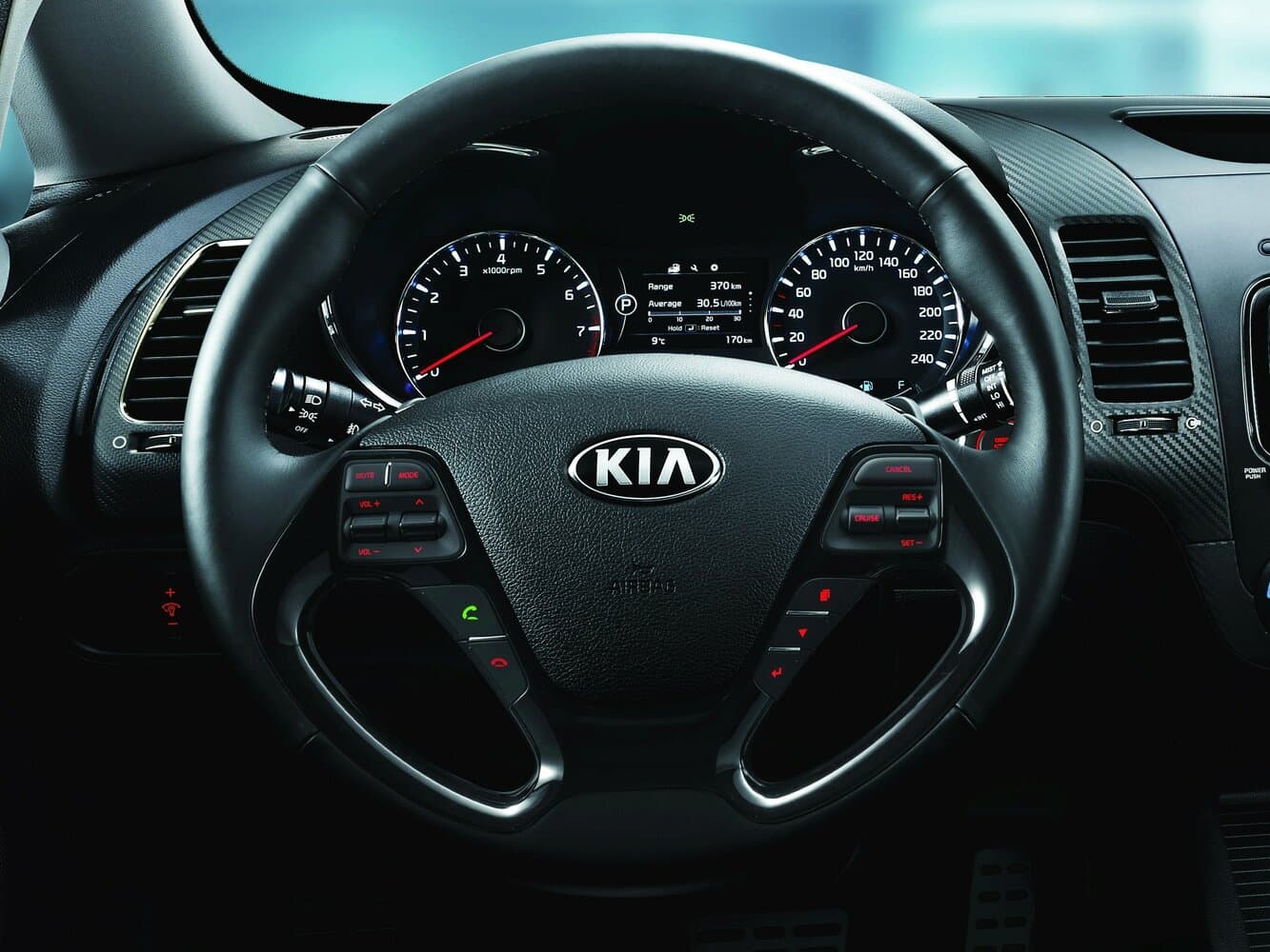 Kia Cerato III Рестайлинг (Classic) Седан, фото 9