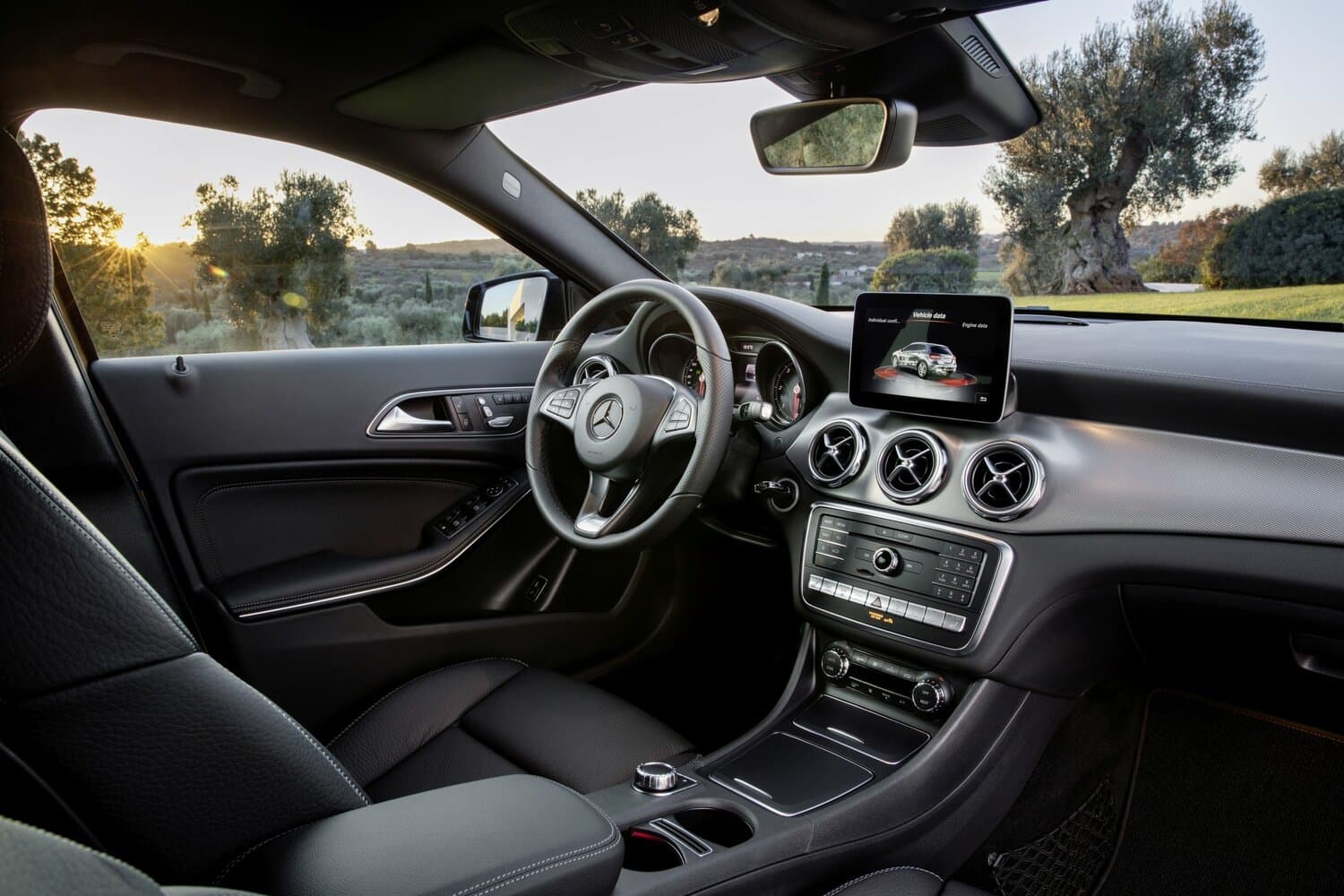 Mercedes-Benz GLA I (X156) Рестайлинг Внедорожник 5 дв., фото 7