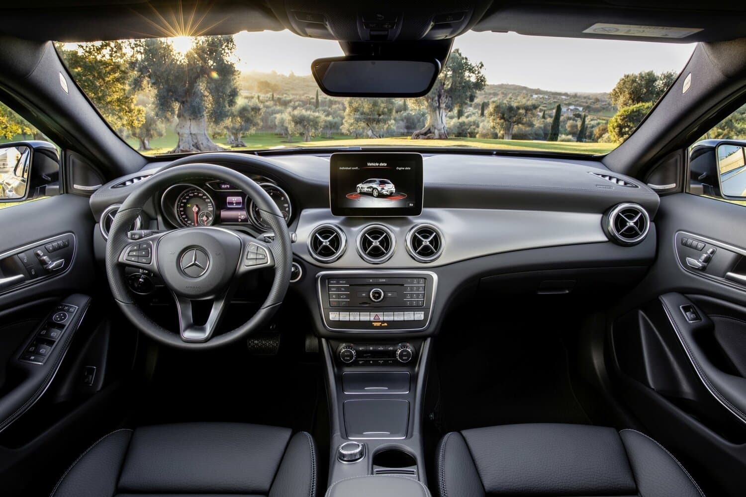 Mercedes-Benz GLA I (X156) Рестайлинг Внедорожник 5 дв., фото 6