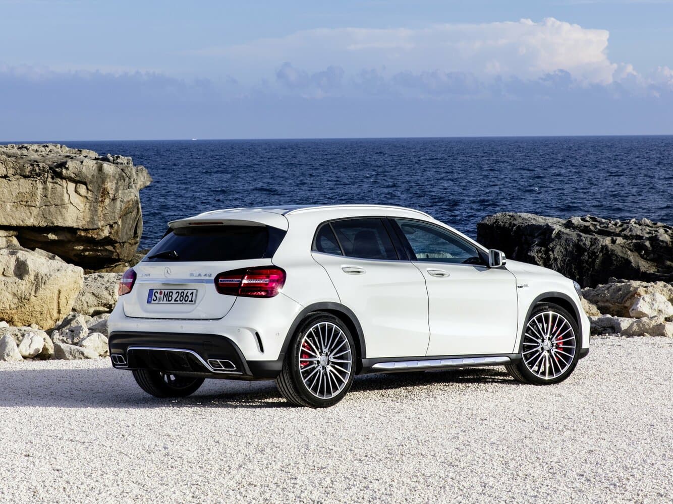 Mercedes-Benz GLA AMG I (X156) Рестайлинг Внедорожник 5 дв., фото 5
