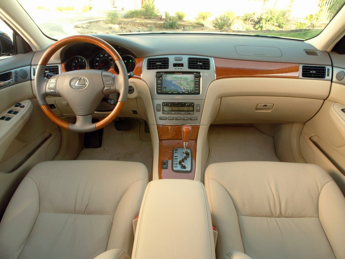 Lexus ES IV Рестайлинг Седан, фото 6
