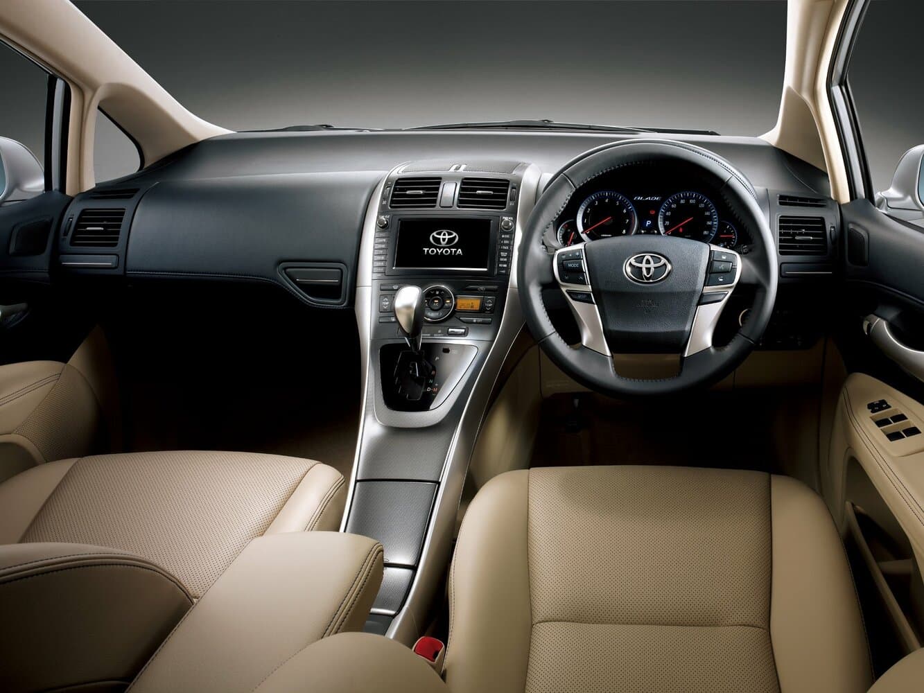Toyota Blade I (E150) Рестайлинг Хэтчбек 5 дв., фото 4