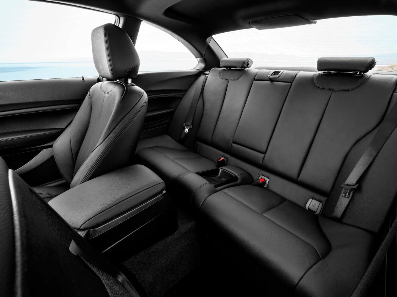 BMW 2 series F22 Рестайлинг Купе, фото 7