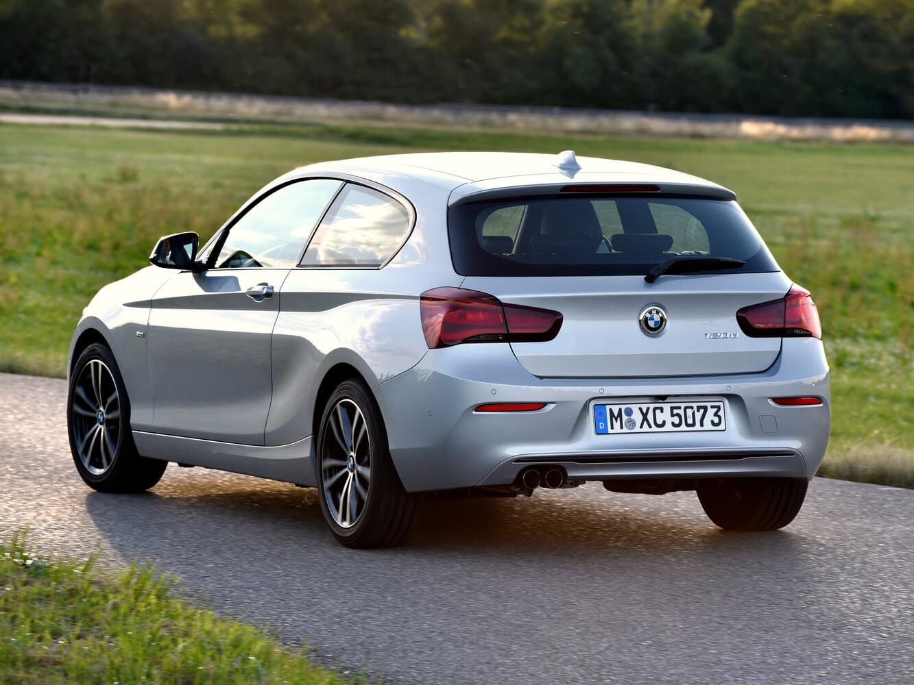 BMW 1 series II (F20/F21) Рестайлинг 2 Хэтчбек 3 дв., фото 5