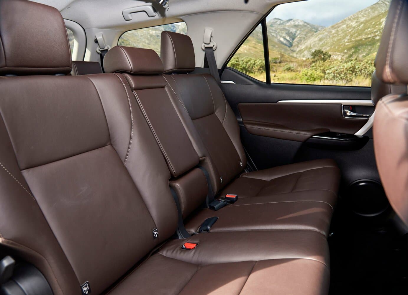 Toyota Fortuner II Внедорожник 5 дв., фото 8