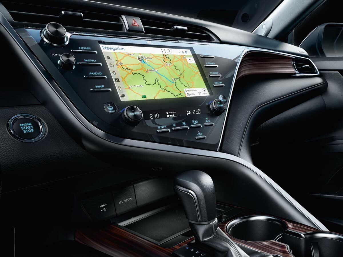 Toyota Camry VIII (XV70) Седан, фото 10