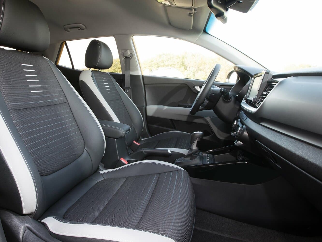 Kia Stonic I Внедорожник 5 дв., фото 7