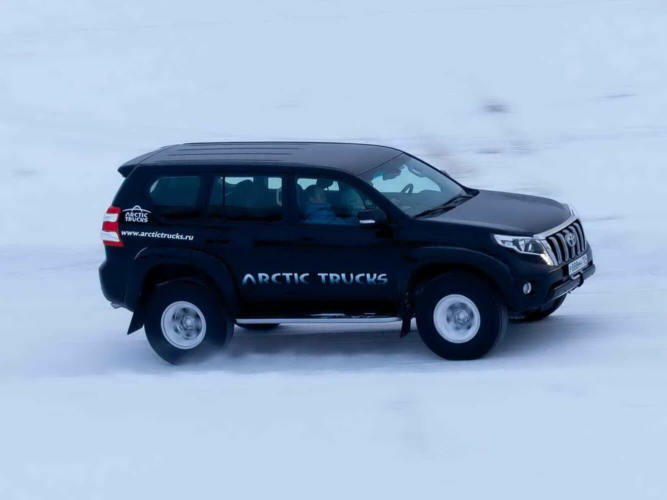 Toyota Land Cruiser Prado 150 Series Рестайлинг 1 Внедорожник 5 дв. Arctic Trucks, фото 2