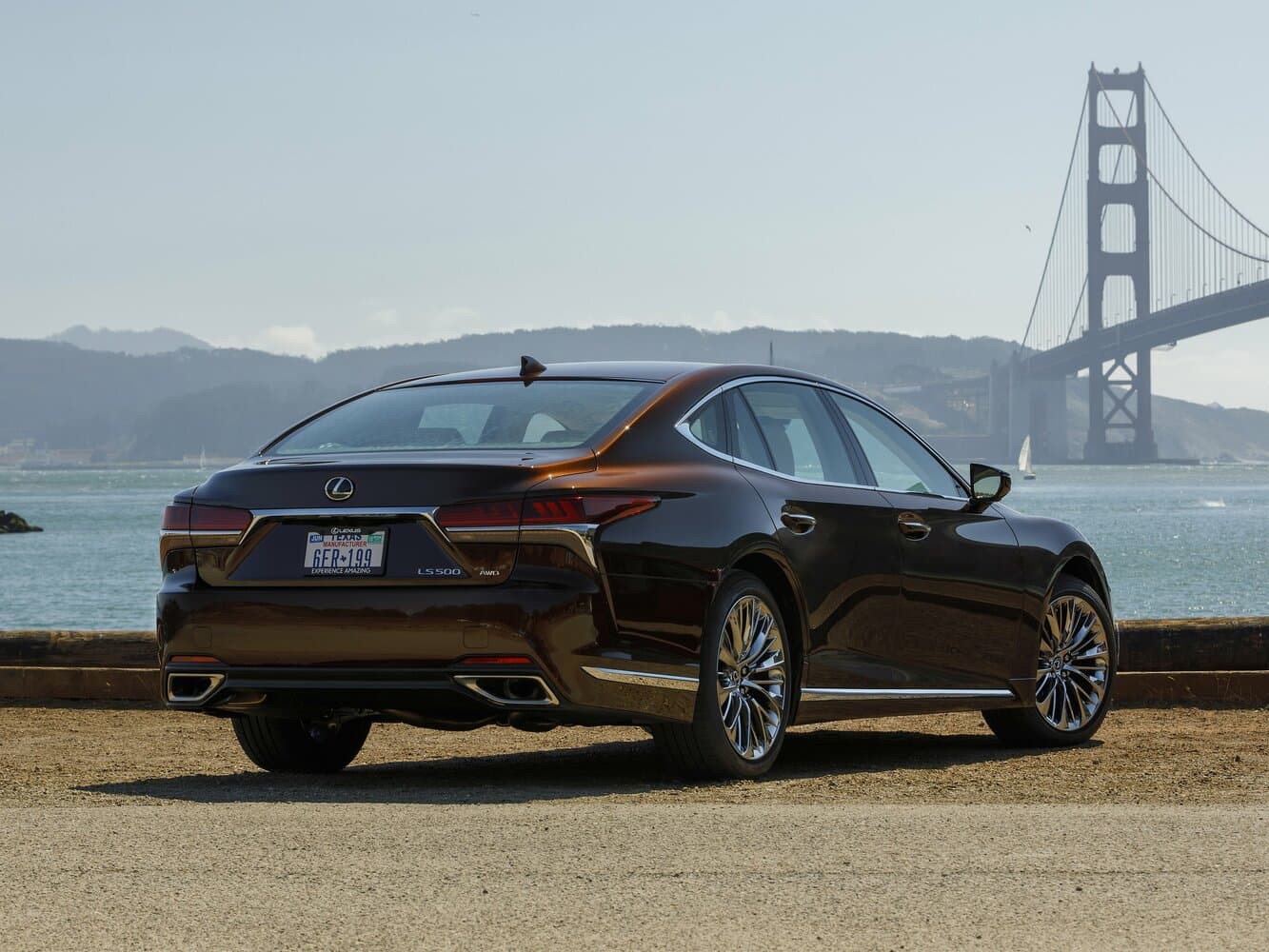 Lexus LS V Седан, фото 5
