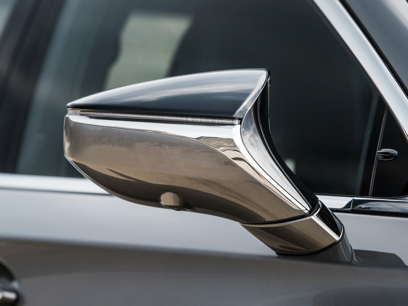 Lexus LS V Седан, фото 15