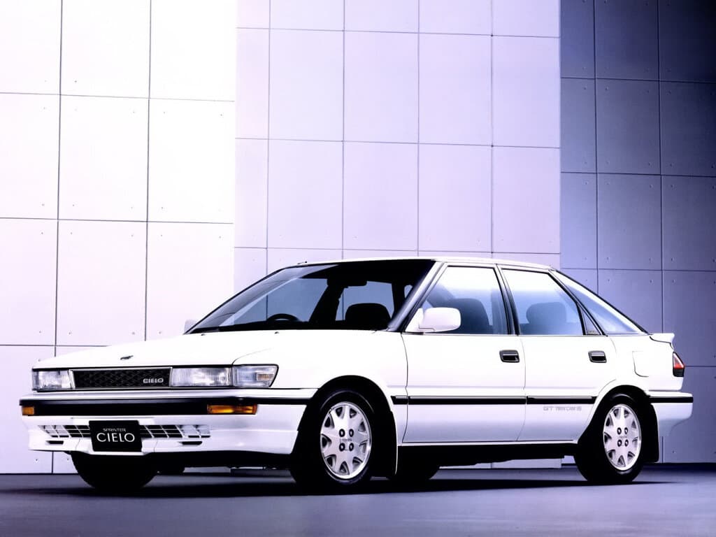 Toyota Sprinter VI (E90) Лифтбек Cielo