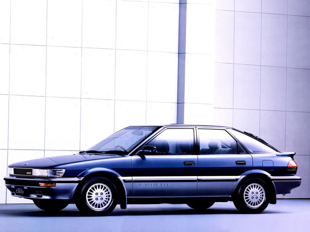 Toyota Sprinter VI (E90) Лифтбек Cielo, фото 2