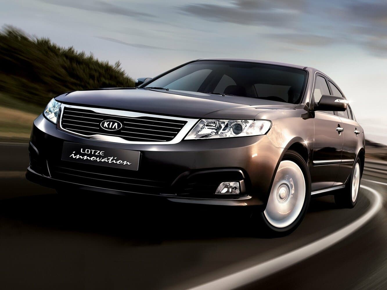 Kia Lotze MG Innovation Седан, фото 3