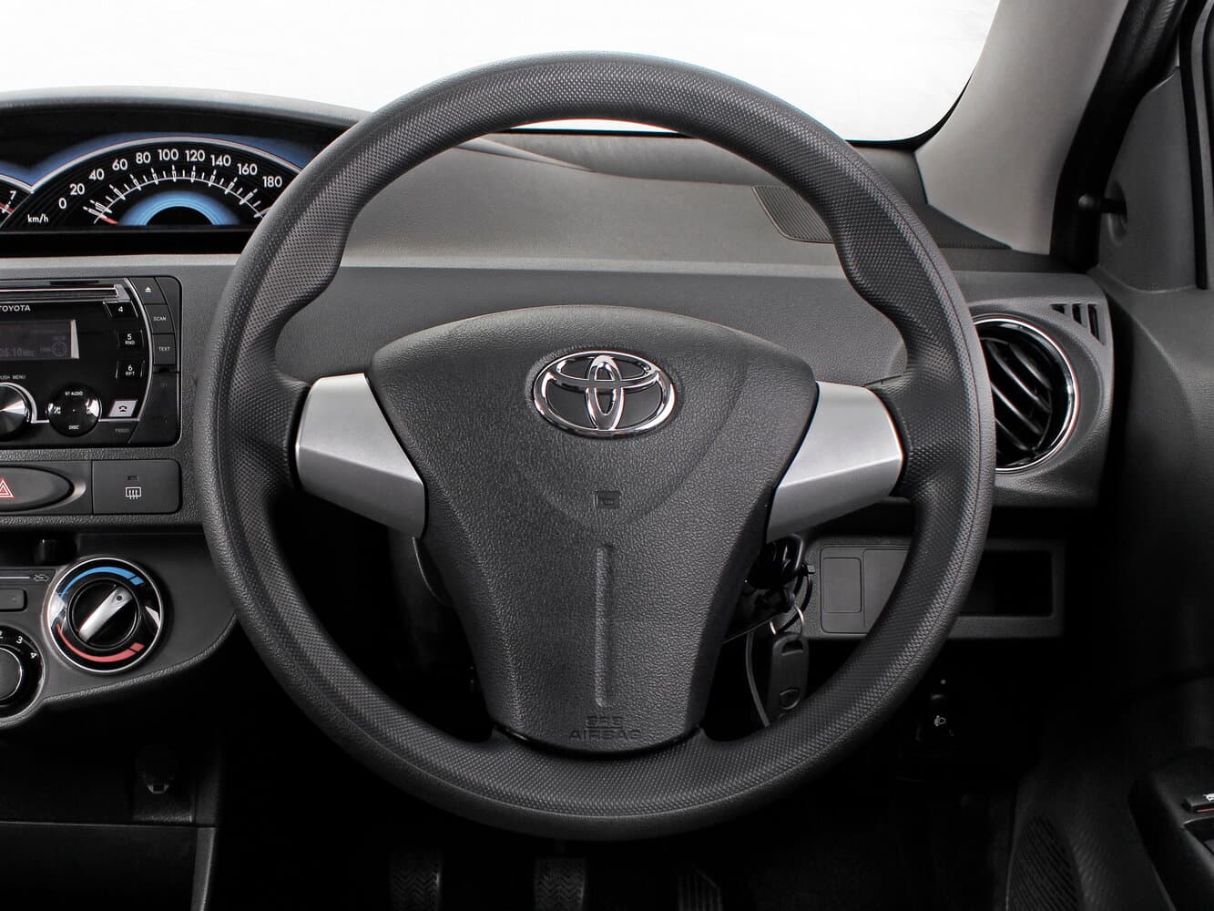 Toyota Etios I Хэтчбек 5 дв., фото 8