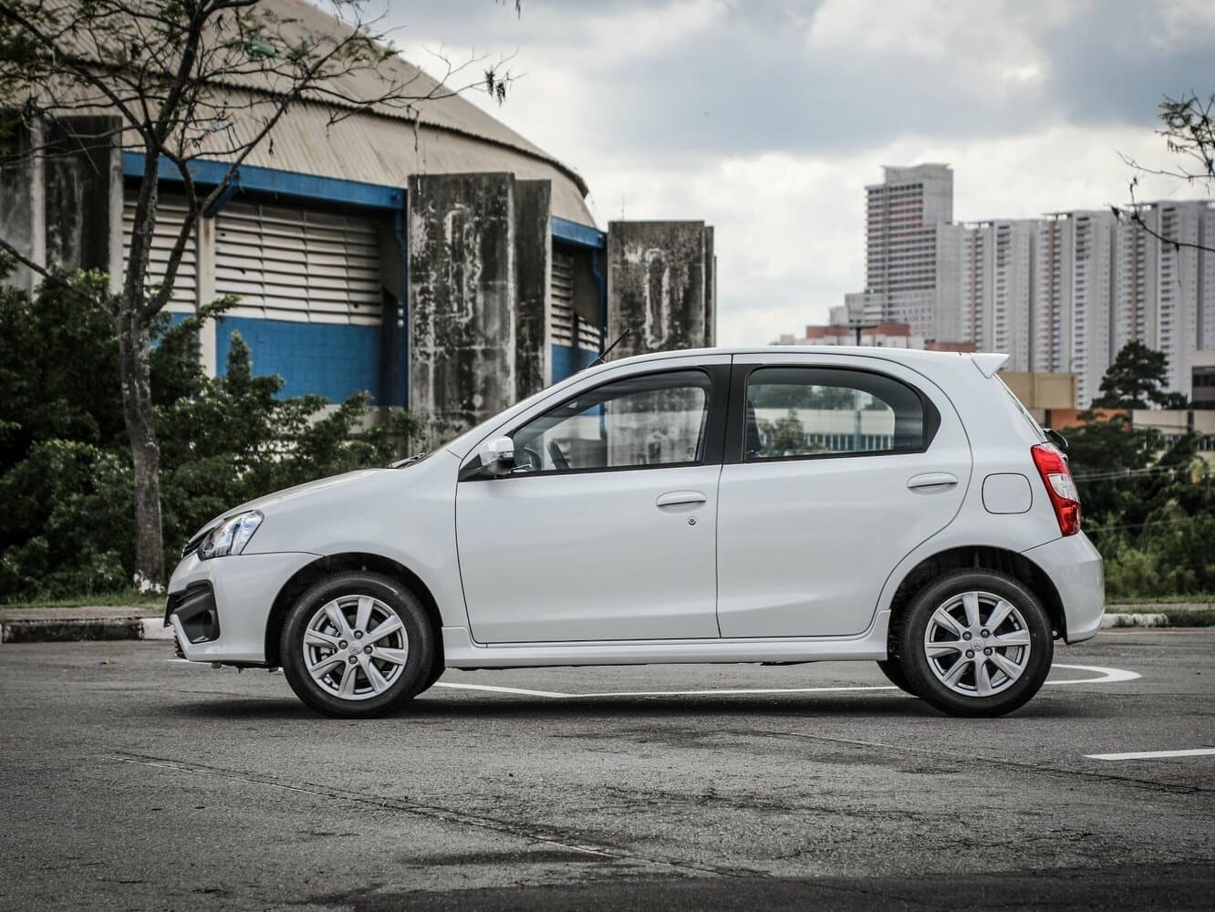 Toyota Etios I Рестайлинг Хэтчбек 5 дв., фото 2